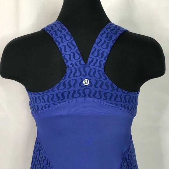 LuluLemon Whisper Logo Tank - Women’s 6 - Picture 4 of 7